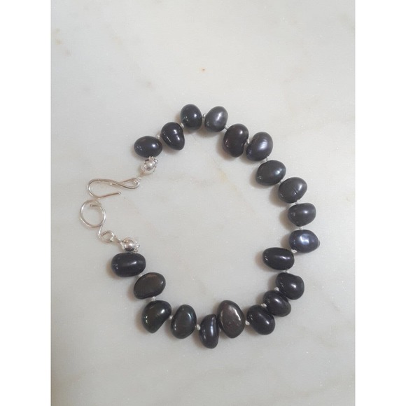 Womens A grade Black Freshwater Pearl Bracelet w Sterling Filled Handmade Clasps - Picture 3 of 5